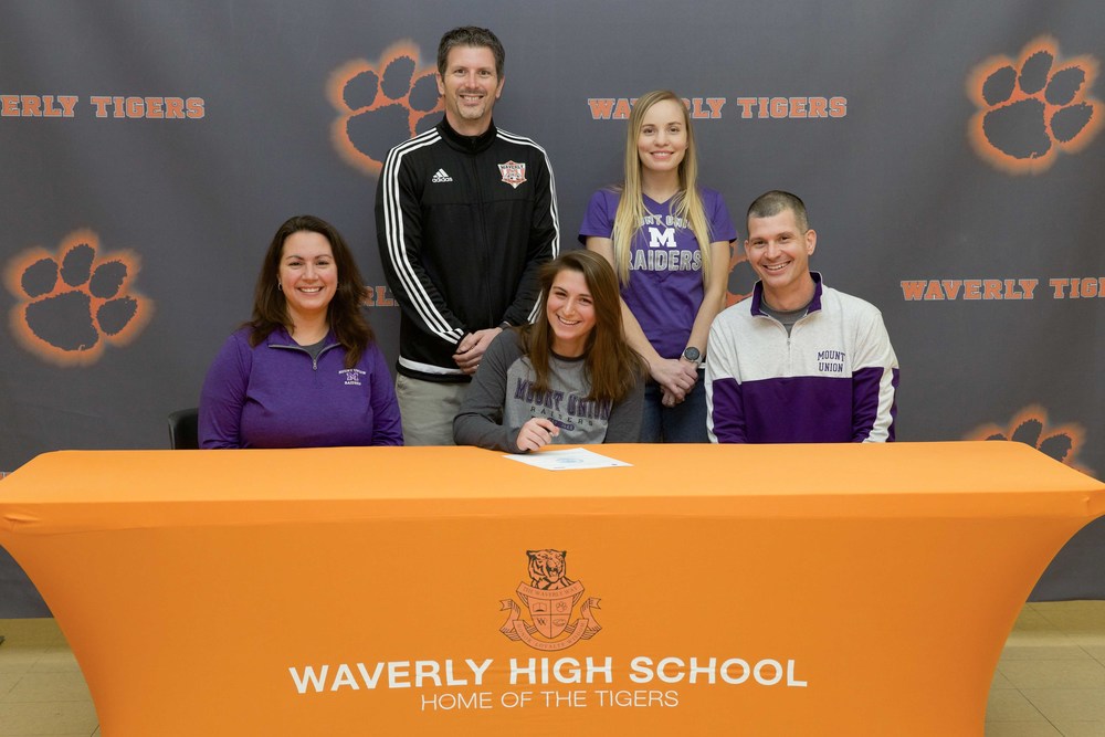 Alexis Murphy signing day